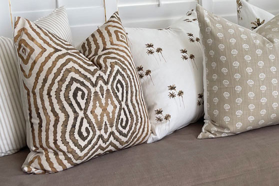 scatter-cushions